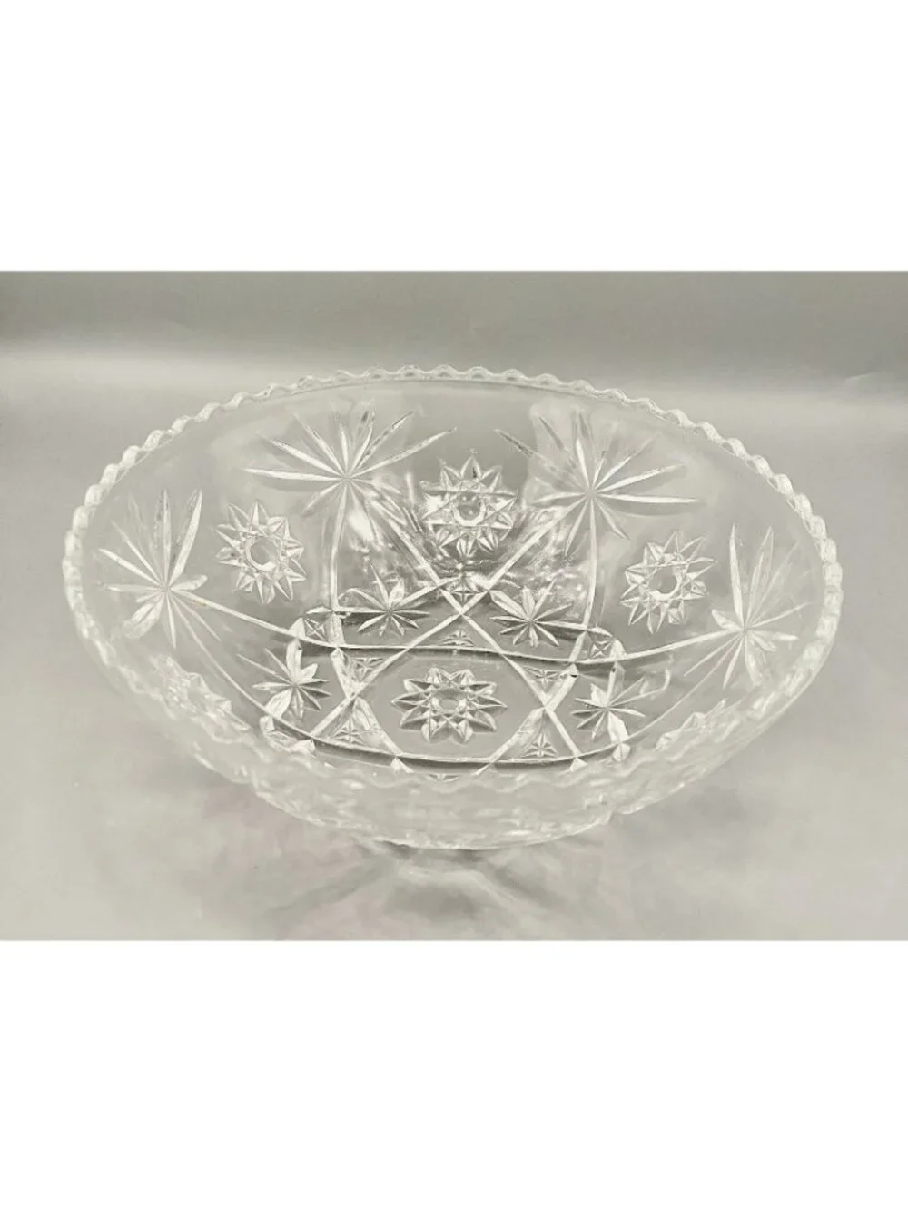 Vintage Anchor Hocking Prescut Glass Star of David Large Serving Bowl 10.5